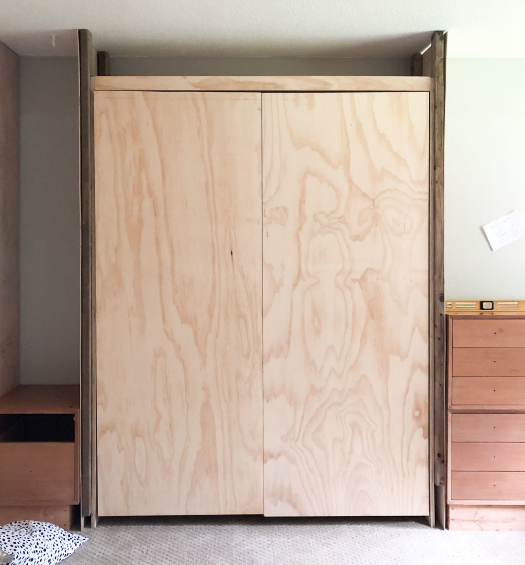 DIY Murphy Bed Kit | One Room Challenge Week 3 - Banyan Bridges