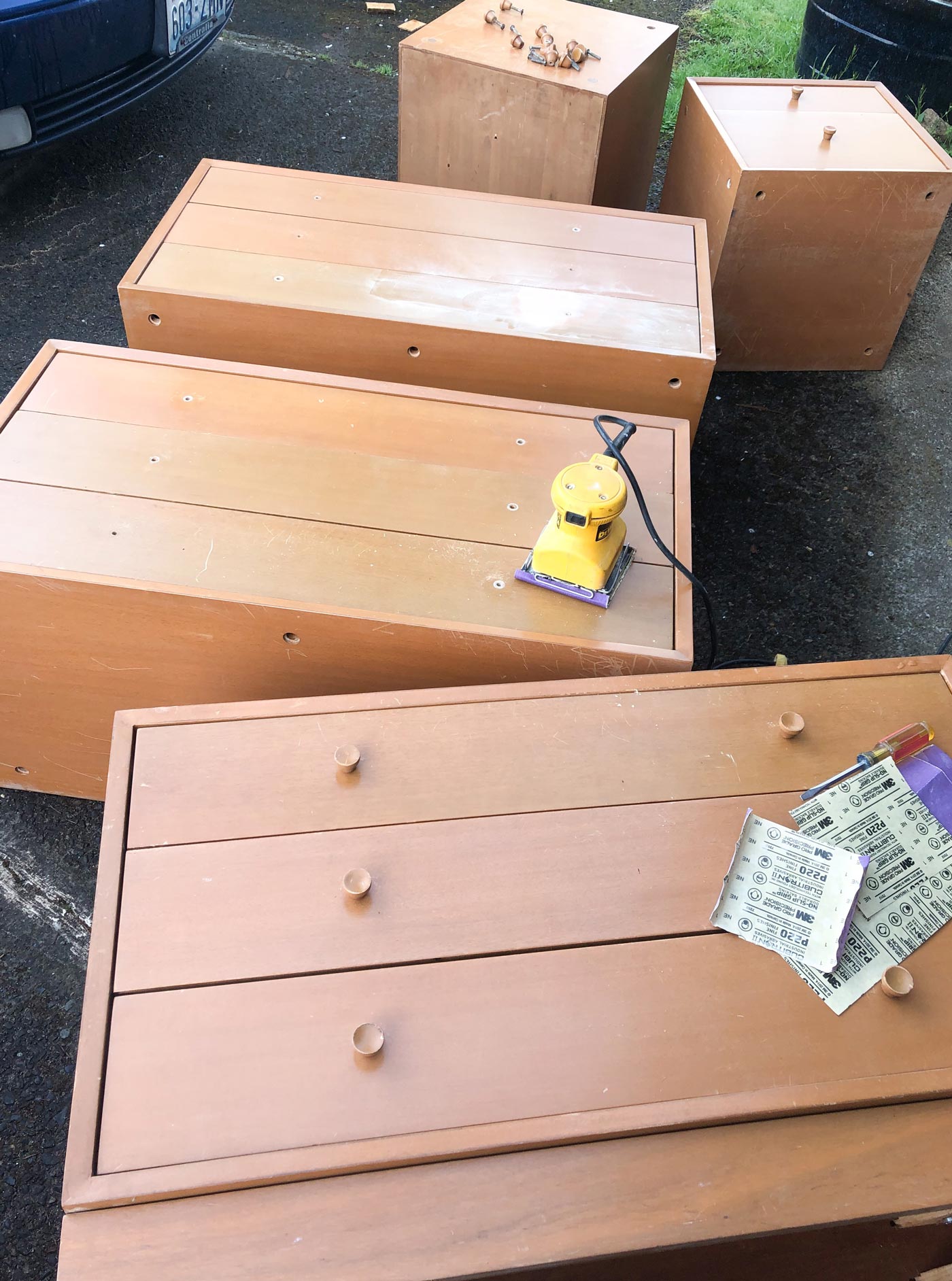 DIY-Process-Builtins-Dressers