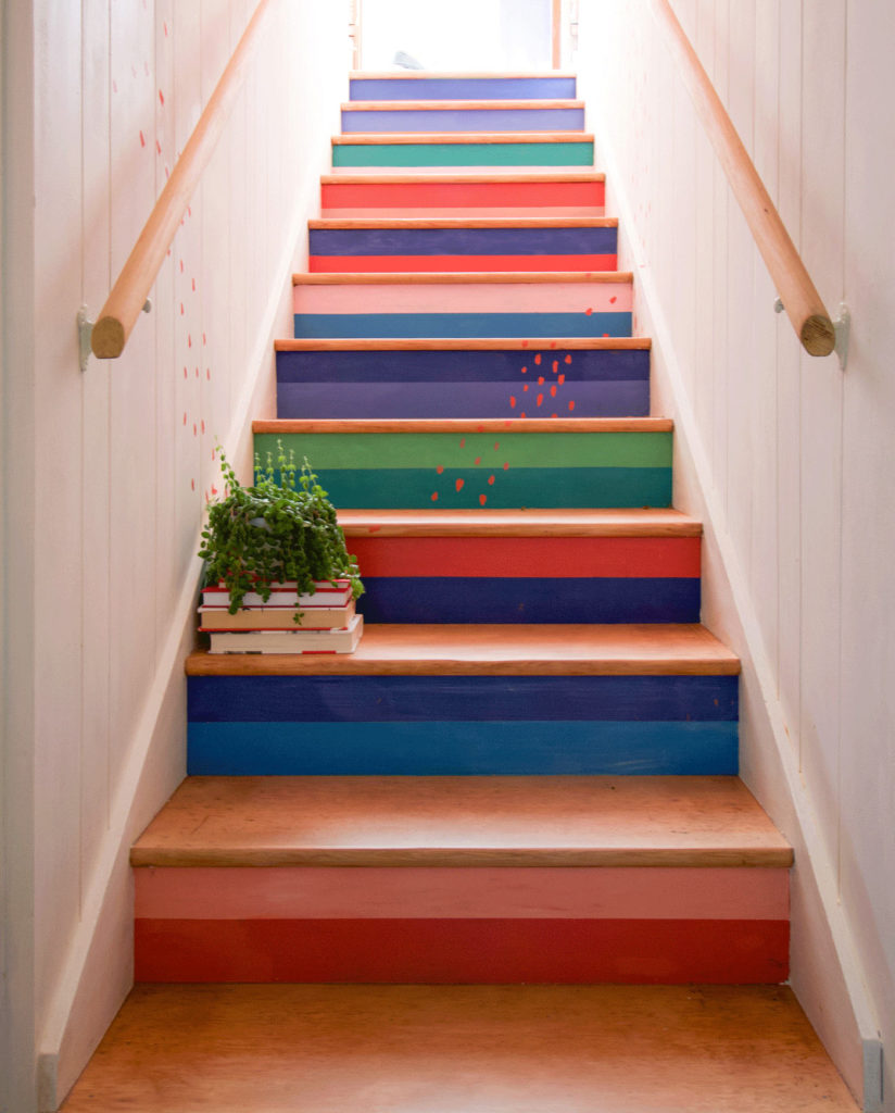 annie-sloan-staircase-painted-with-chalk-paint