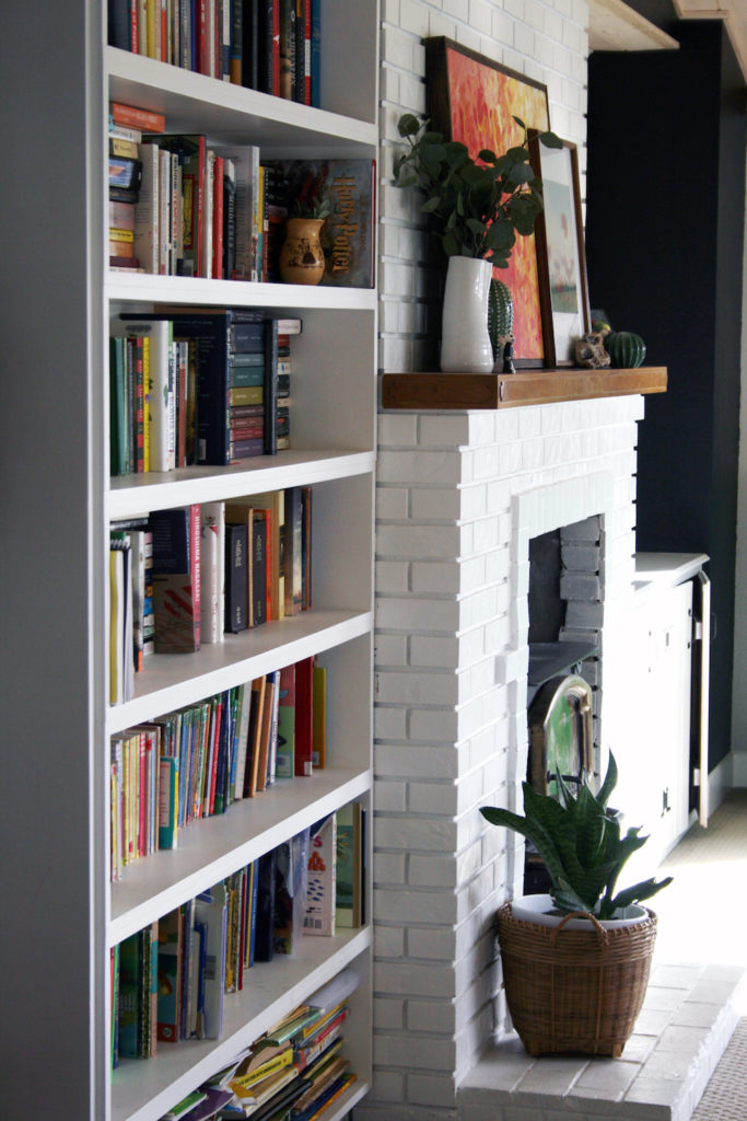 Bookshelf-fireplace-built-in